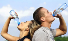 Enagic®电解还原水|三个喝水习惯可以减缓衰老